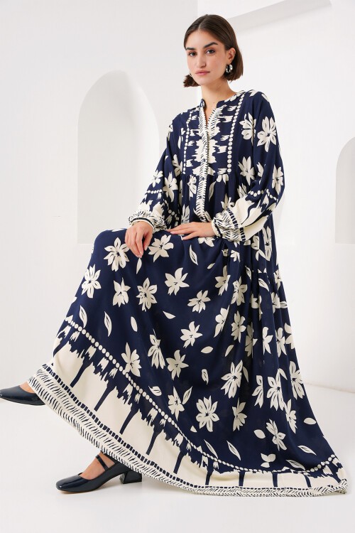 2423 Otantik Desenli Tesettür Elbise - L. Lacivert