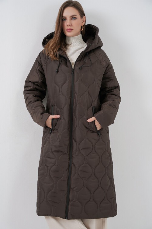 5177 Kapüşonlu Uzun Kapitone Mont - Kahverengi