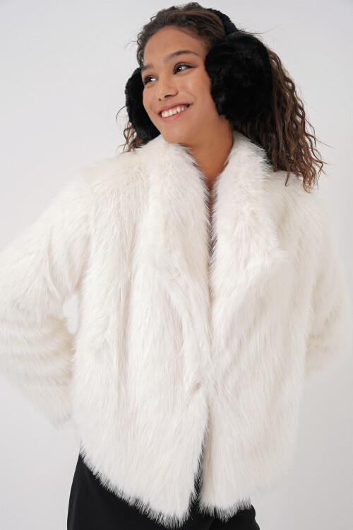 5186 Kruvaze Peluş Kürk Kaban - Beyaz