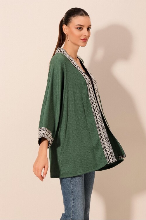 5866 Nakışlı Örme Kimono - Zümrüt Yeşili