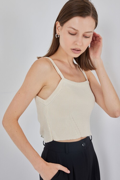 Kadın Askılı Crop Top Bluz 15934 - Krem