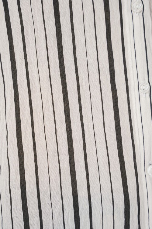 Kadın Çizgili Kısa Kol Gömlek 20345 - Siyah