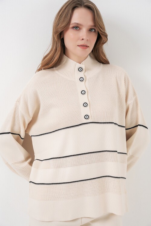 Kadın Çizgili Oversize Triko İkili Takım 15957 - Ekru