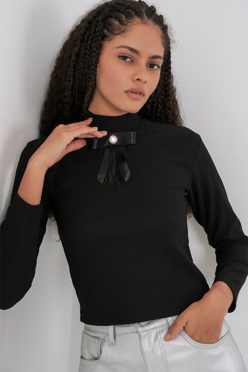 Kadın Kurdale Detay Uzun Kollu Bluz 977 - Siyah