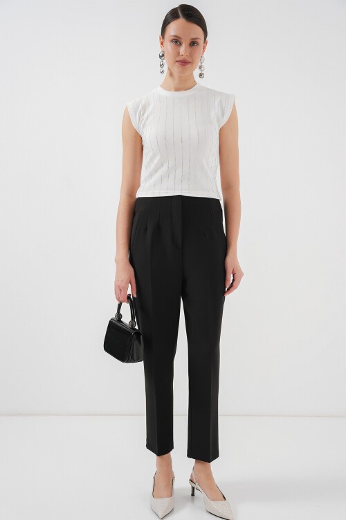 Kadın Sıfır Kol Taşlı Bluz 931 - Beyaz