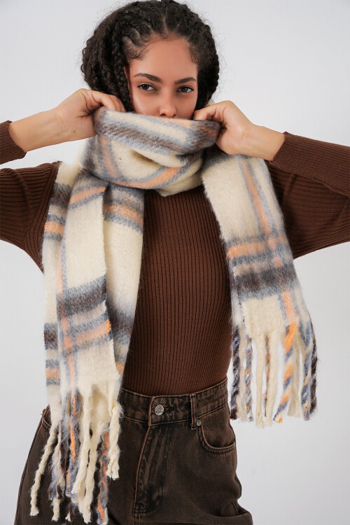 Kadın Yumuşak Dokulu Kalın Şal Atkı 15951 - C. Bej