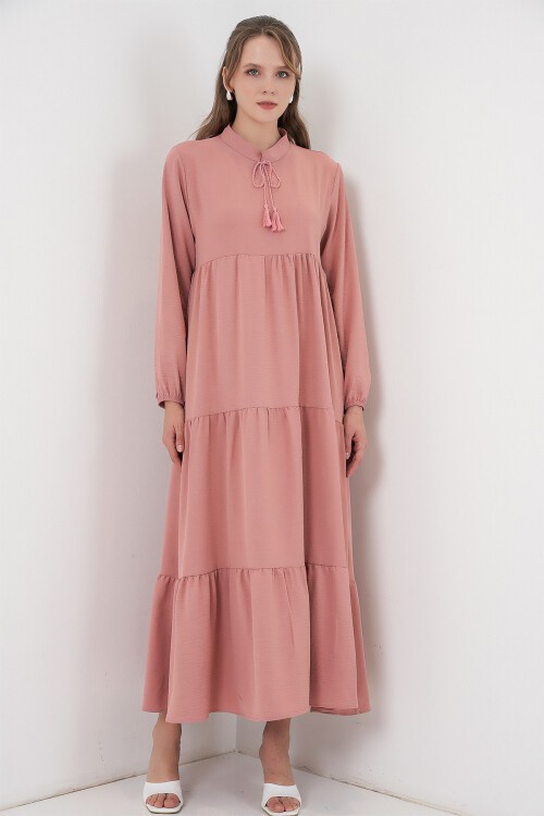 T1627 Yaka Bağcıklı Elbise - Pudra