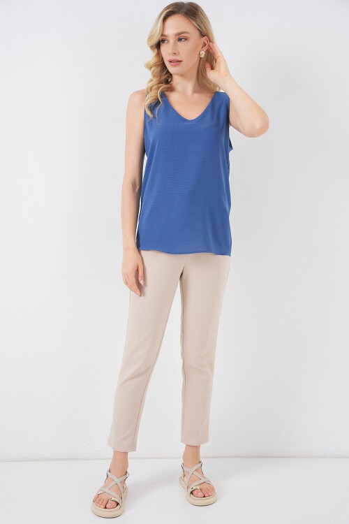 V Yaka Sıfır Kol Bluz 950 - İndigo