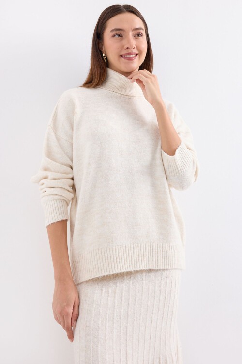 15892 Kazak Etek Triko İkili Takım - Ekru