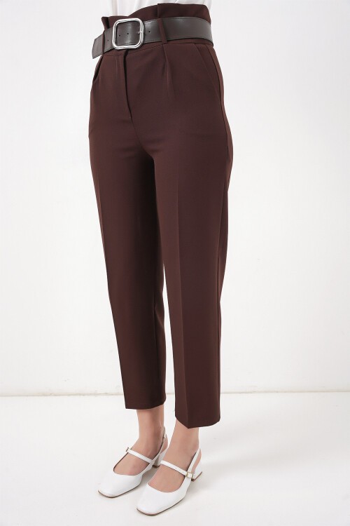 6556 Kemerli Kumaş Pantolon - Kahverengi