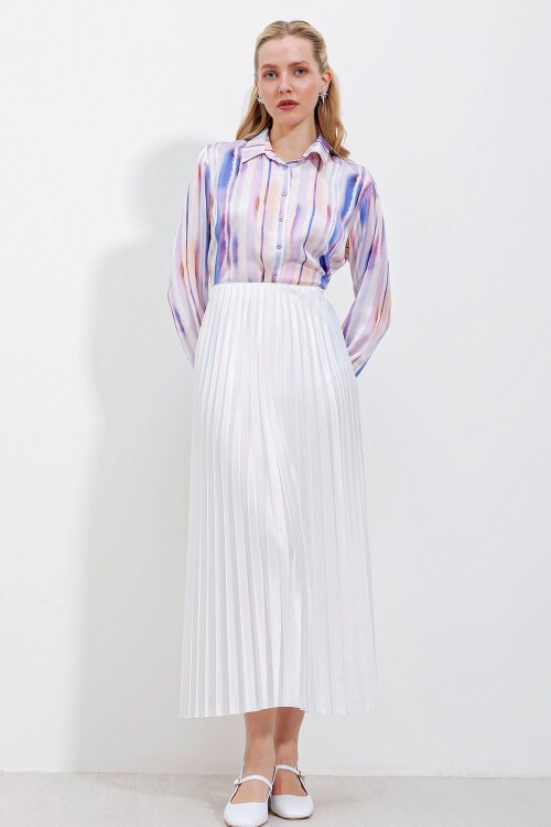 8009 Deri Görünümlü Piliseli Etek - Beyaz