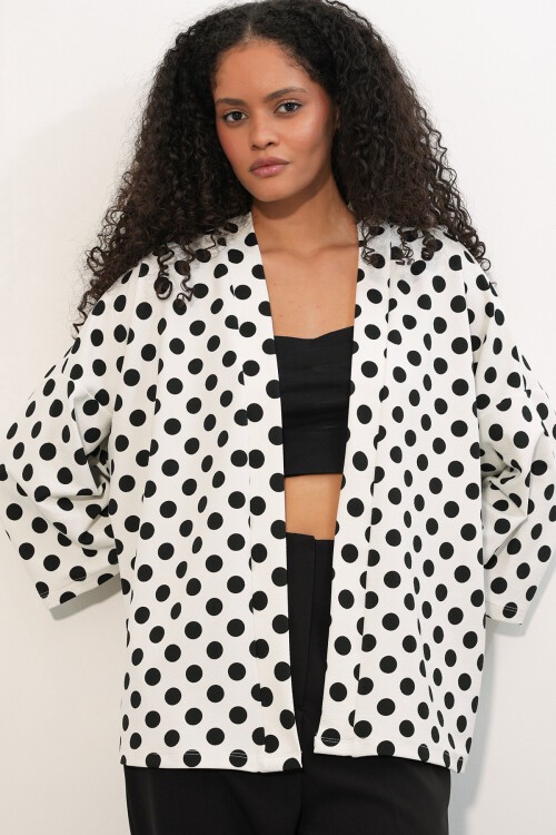 Kadın Örme Puantiyeli Kimono 5996 - Beyaz