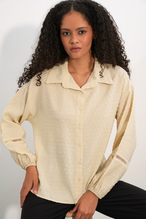 Kadın Oversize Desenli Gömlek 20379 - Krem