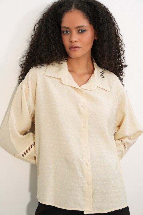 Kadın Oversize Desenli Gömlek 20379 - Krem