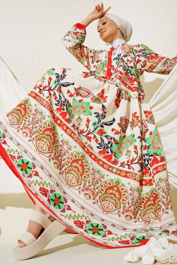 Merterium 2423 Otantik Desenli Tesettür Elbise - Kırmızı