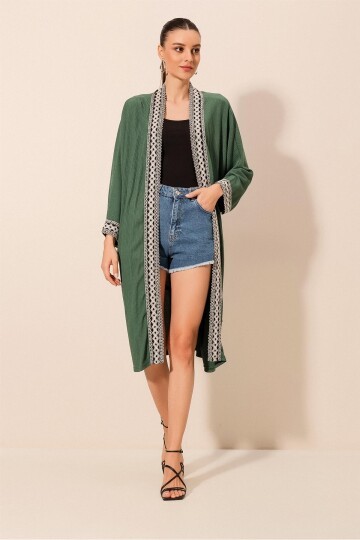 Merterium 5865 Nakışlı Örme Uzun Kimono - Zümrüt Yeşili
