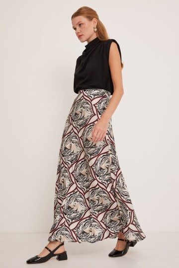 Merterium Kadın Siyah Bej Desenli Saten Etek 15877