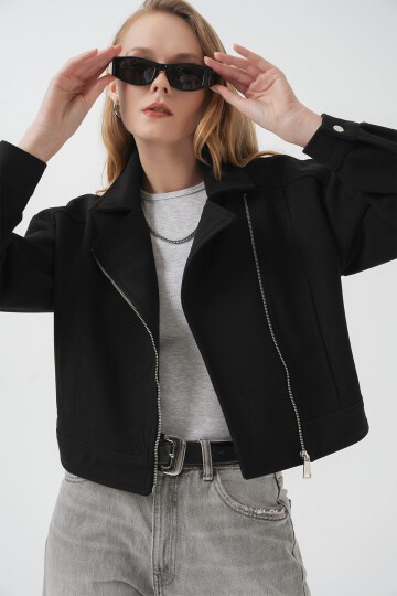 Merterium 0717 Kadın Kısa Kaşe Ceket - Siyah