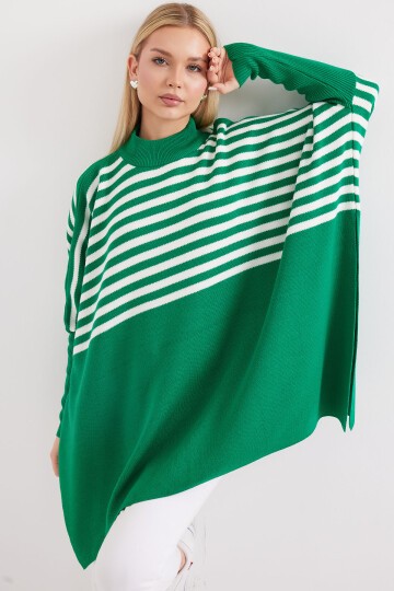 Merterium 15783 Yırtmaçlı Panço Kazak - F. Yeşil