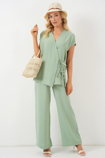 Merterium Kadın Kısa Kol Bağcıklı Ayrobin İkili Takım 6741 - E.Yeşil