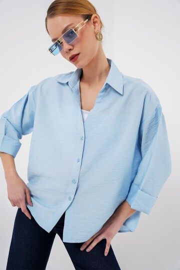 Merterium Kadın Oversize Kısa Kol Gömlek 20315 - Mavi