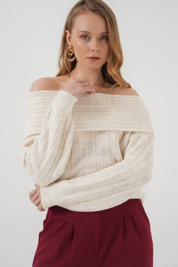15908 Kadın Açık Omuz Oversize Triko Kazak - Ekru