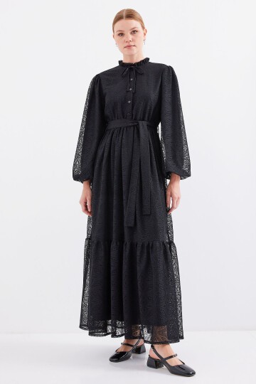 Merterium 2509 Uzun Dantelli Tesettür Elbise - Siyah