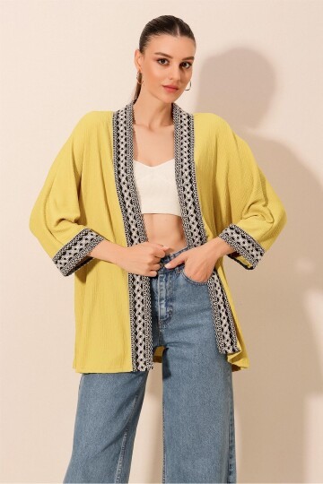 5866 Nakışlı Örme Kimono - A.Sarı