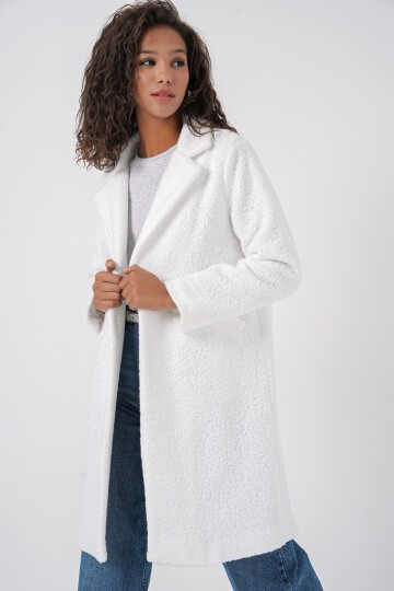 Merterium 9082 Oversize Kaşe Kaban - Beyaz