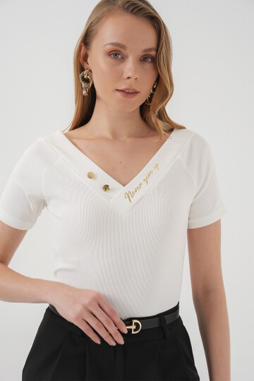 Merterium 928 Kısa Kol V Yaka Bluz - Beyaz