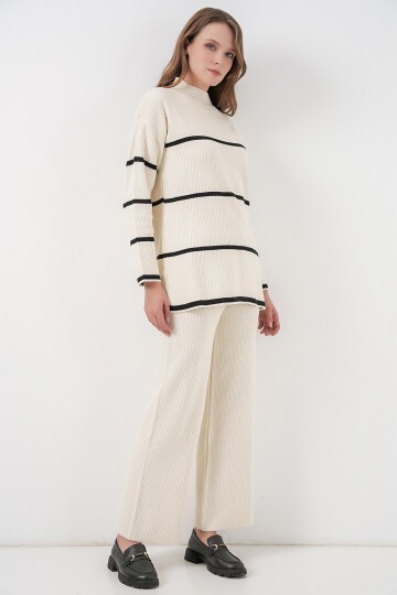 Kadın Çizgili Oversize Triko İkili Takım 15959 - Ekru