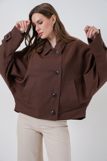 Kadın Oversize Kısa Trençkot 5977 - Kahverengi