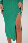 Merterium 15828 Yırtmaçlı Triko Elbise - Yeşil