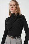 Merterium 925 Büzgü Detaylı Sandy Bluz - Siyah