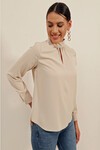 Merterium 0418 Pencere Detaylı Bluz - Bej