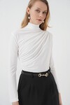 Merterium 925 Büzgü Detaylı Sandy Bluz - Beyaz