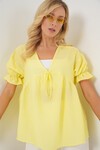 Merterium Kadın Önü Bağcıklı Kısa Kol Bluz 962 - Sarı
