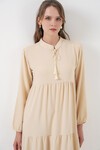 T1627 Yaka Bağcıklı Elbise - Krem